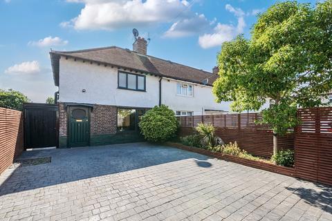 1 Charter Square, Kingston Upon Thames, KT1 3PZ