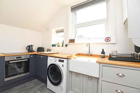 2 bedroom apartment for sale, Harlow Moor Drive, Harrogate