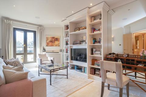 3 bedroom flat to rent, Lower Terrace, London NW3