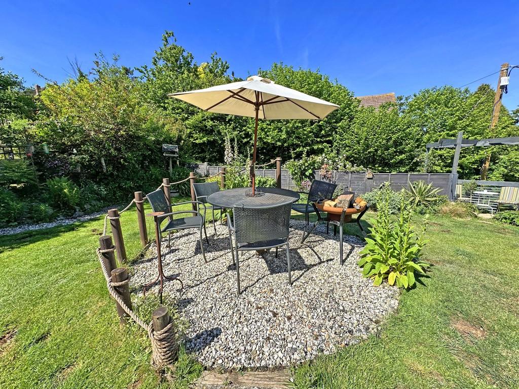 12 Garden b