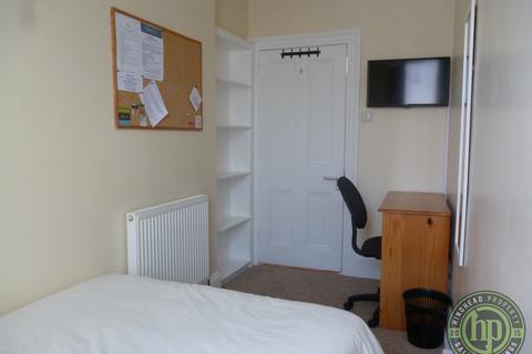6 bedroom house share to rent, Pentillie Crescent, Plymouth PL4