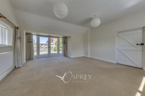 undefined, Main Street, Leicester LE7
