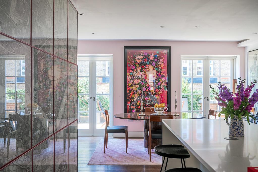 Hanway Place 14