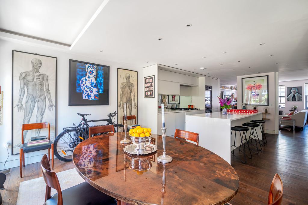 Hanway Place 01