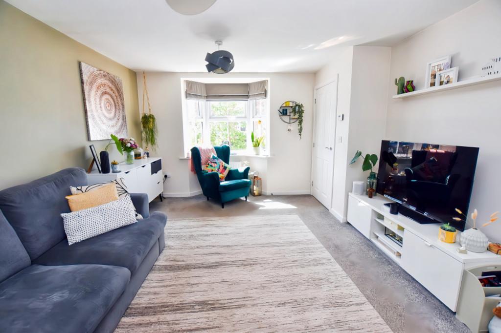 Lounge 3