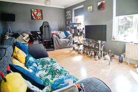 3 bedroom end of terrace house for sale, Lincoln Close, Erith DA8