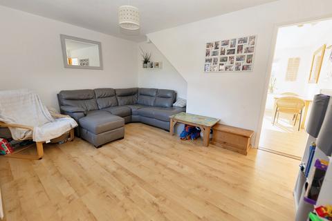 2 bedroom end of terrace house for sale, Beverley Drive, Kirby Cross, CO13 0