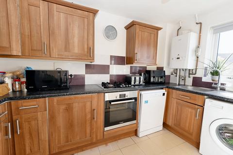 12 Beverley Drive, Kirby Cross, Frinton-on-sea, CO13 0UE