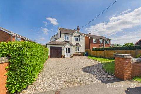 3 bedroom detached house for sale, Chase View, Hyde Lea, Stafford