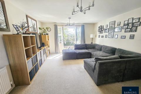 2 bedroom apartment for sale, Threelands, Birkenshaw