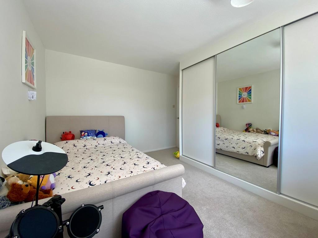 Bed 2 - 3