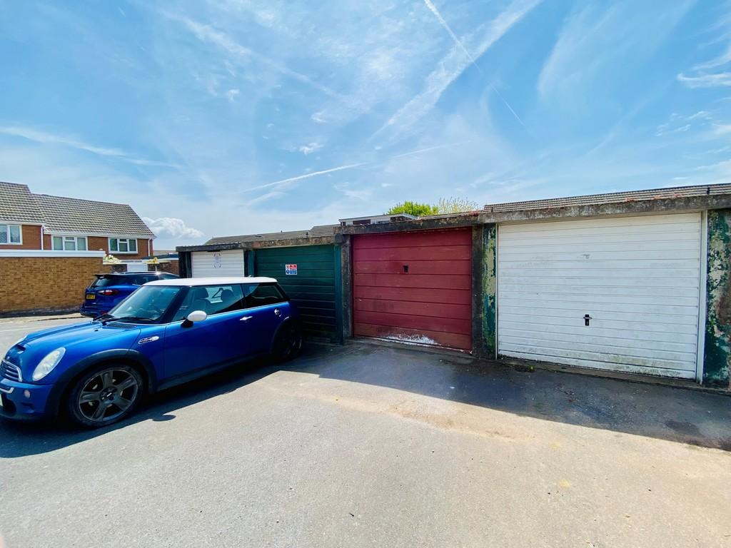 Garage &amp; parking space
