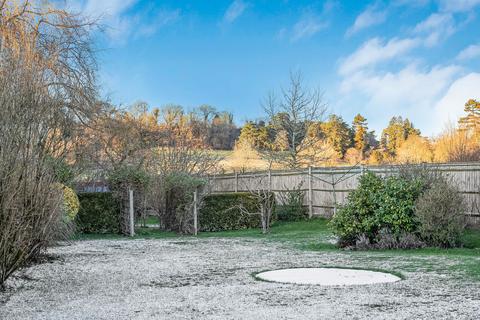 4 bedroom detached house for sale, Petersfield GU32