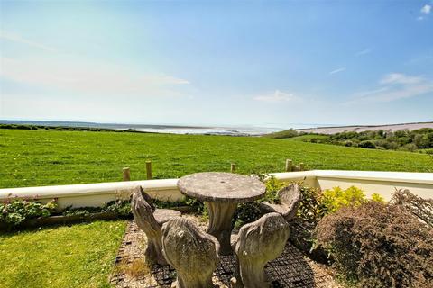 undefined, Llansaint, Kidwelly