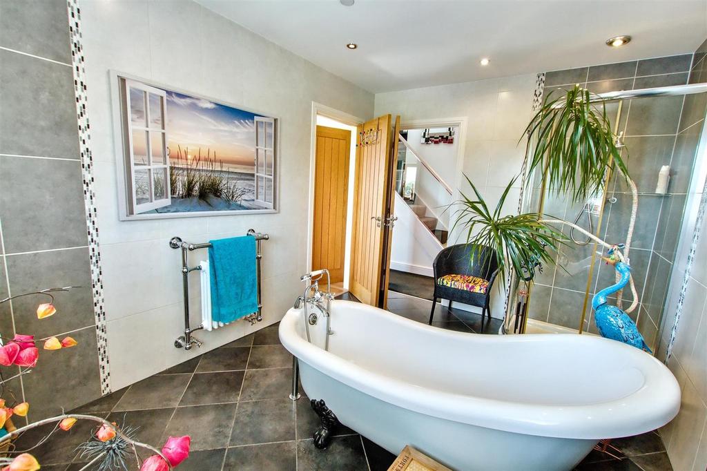 Jack & Jill Bathroom