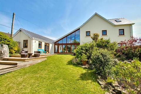 undefined, Llansaint, Kidwelly