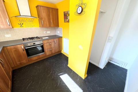 2 bedroom flat to rent, London, SE4