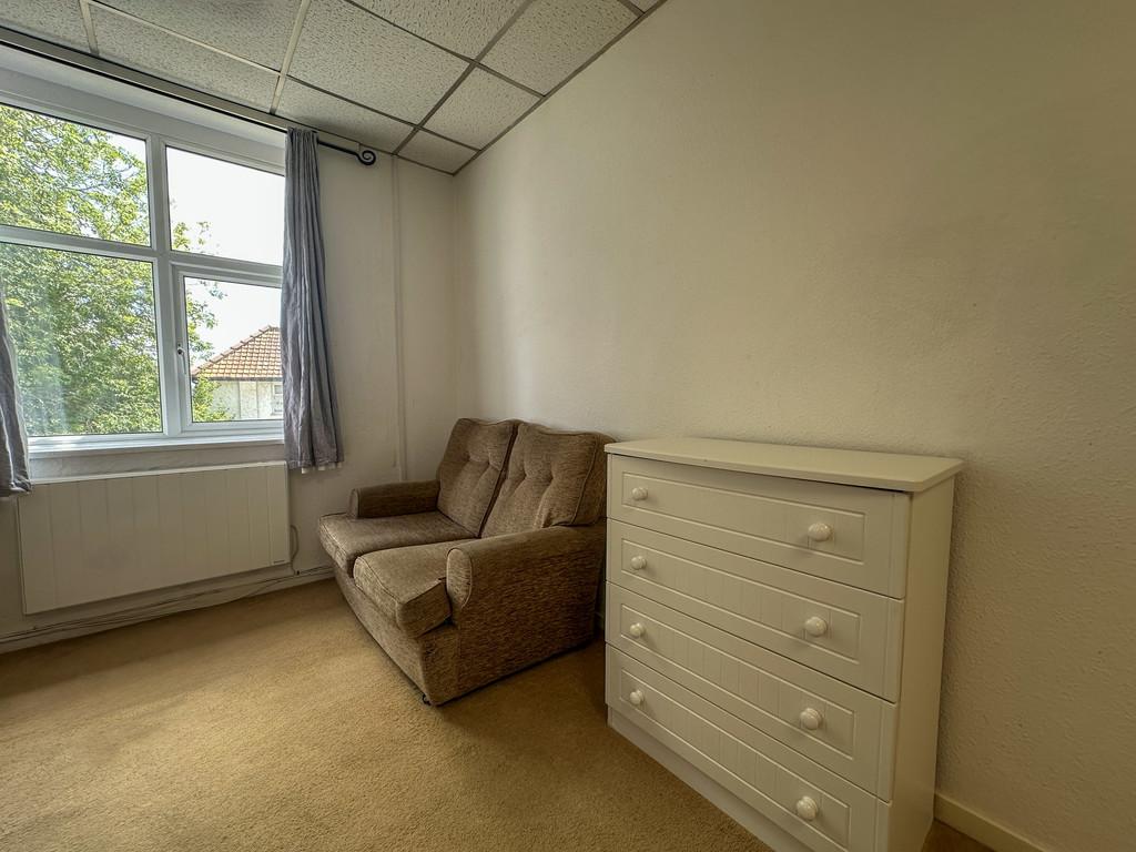 Lounge/ Dining Room