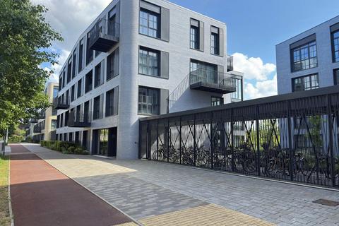 2 bedroom apartment to rent, Turing Way, Cambridge CB3