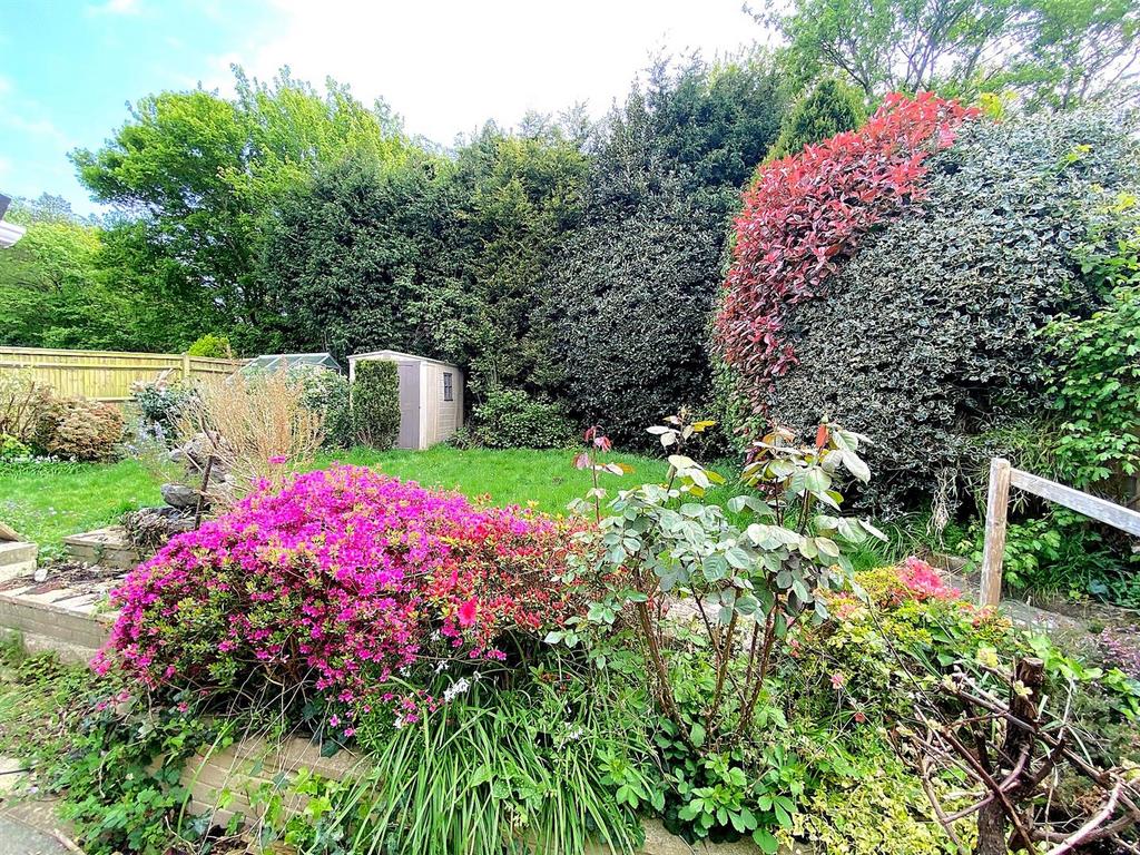 21 Lychgates Close - Garden1.jpg