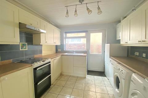 21 Lychgate Close, Bexhill-on-sea, TN40 2EW