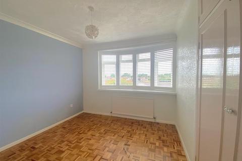 21 Lychgate Close, Bexhill-on-sea, TN40 2EW