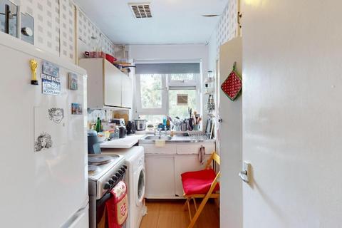 1 bedroom apartment for sale, Benbow Road, London W6