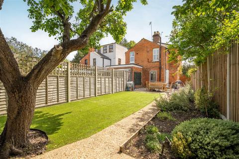 7 Beech Hill Road, Ascot, SL5 0BN