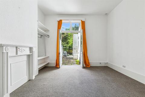 16a Marlborough Road, London, W4 4ET