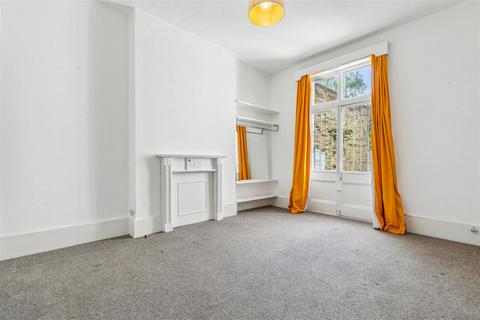 16a Marlborough Road, London, W4 4ET