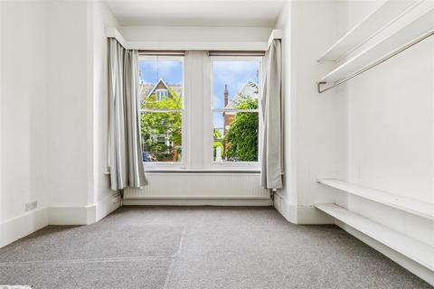 16a Marlborough Road, London, W4 4ET