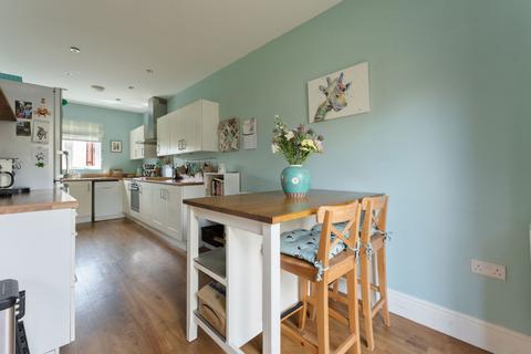 1 Walter Way, Old Sarum, Salisbury, SP4 6FL