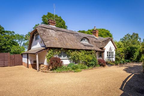 4 bedroom cottage for sale, Upper Ifold, Dunsfold, GU8