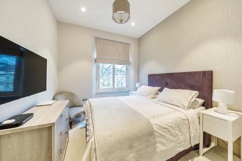 4 bedroom flat for sale, Westbourne Terrace, London, W2