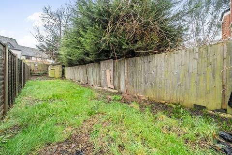 156b Inchmery Road, London, SE6 1DF