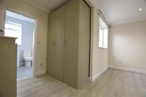 undefined, Carlton Parade, Orpington, BR6