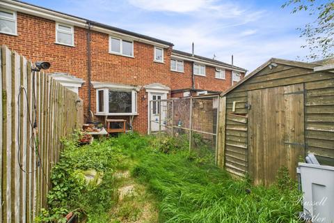 44 Ashgrove, Steeple Claydon, Buckingham, MK18 2NW