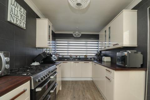 4 bedroom detached house for sale, Eastchurch Road, Cliftonville, Margate, Kent, CT9