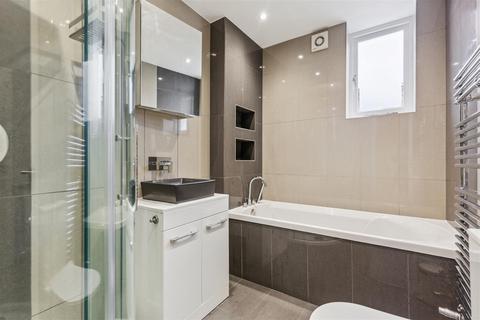 130a Devonshire Road, Chiswick, London, W4 2AW