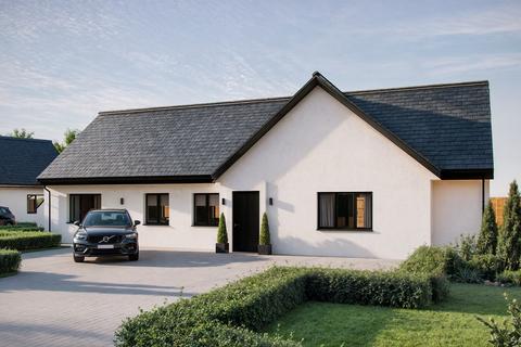 4 bedroom property with land for sale, Woodland Crescent, Milford Haven SA73