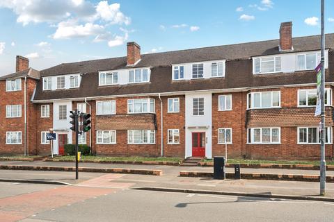 undefined, Central Gardens, Morden SM4