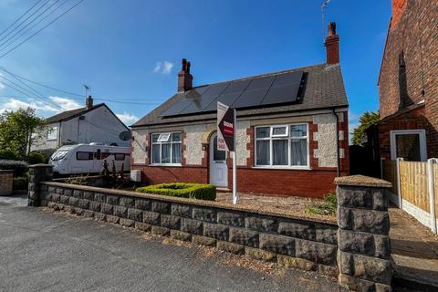 3 bedroom bungalow for sale, High Street, Broughton, Brigg, DN20