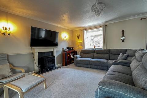 3 bedroom bungalow for sale, High Street, Broughton, Brigg, DN20