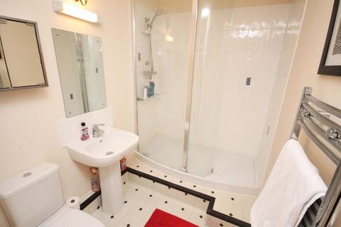 1 bedroom apartment for sale, Church Street, Bath
