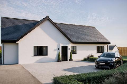 4 bedroom property with land for sale, Woodland Crescent, Milford Haven SA73