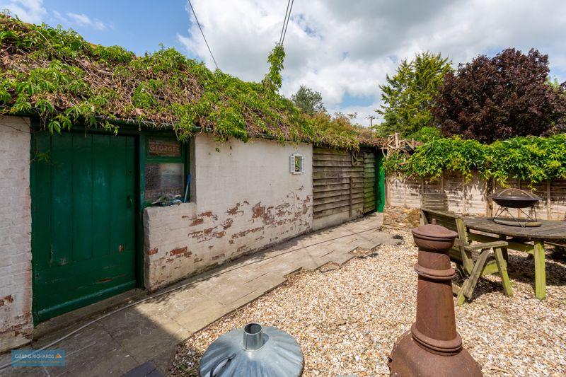 Outbuilding