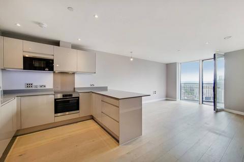 2 bedroom flat to rent, Cambridge Road, Barking, IG11