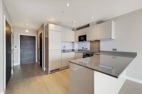 2 bedroom flat to rent, Cambridge Road, Barking, IG11