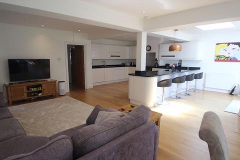 5 bedroom semi-detached house for sale, Digdens Rise, Epsom