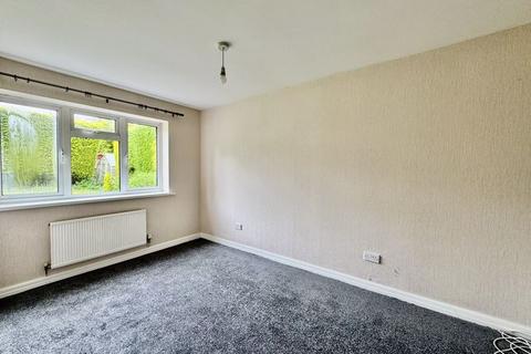 21 Beverley Close, Sutton Coldfield, B72 1YF